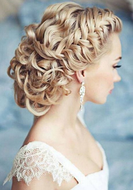 hairstyles-wedding-long-hair-90_16 Hairstyles wedding long hair