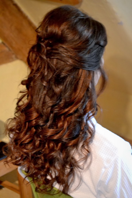 half-up-wedding-hair-styles-79-9 Half up wedding hair styles