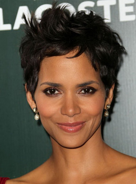 halle-berry-pixie-haircut-25_6 Halle berry pixie haircut