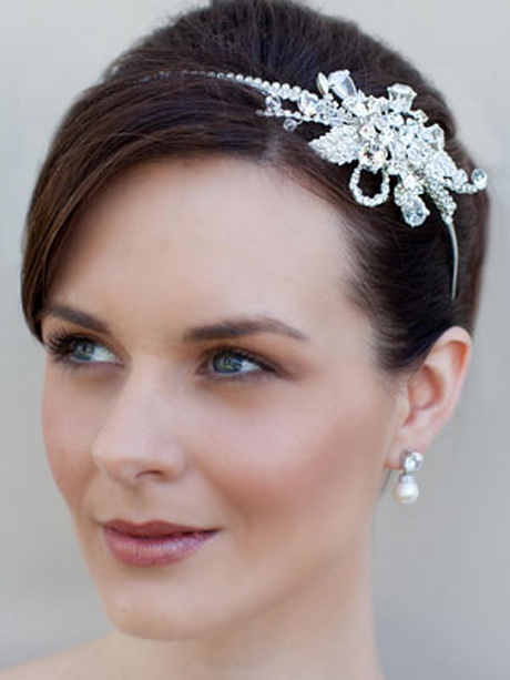 headpieces-for-brides-84_14 Headpieces for brides