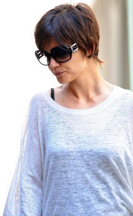 katie-holmes-pixie-haircut-23_16 Katie holmes pixie haircut