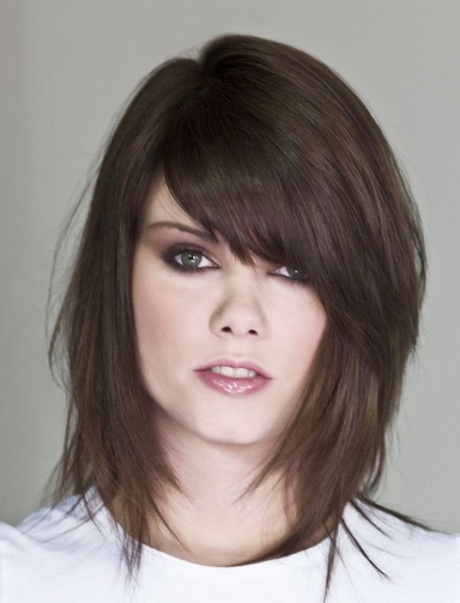 layered-haircut-for-medium-length-hair-70_9 Layered haircut for medium length hair