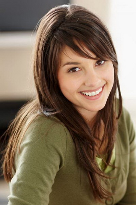 layered-haircuts-for-long-hair-with-side-bangs-52_4 Layered haircuts for long hair with side bangs