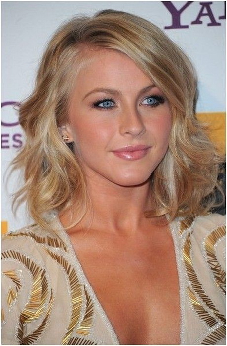 layered-haircuts-for-wavy-hair-12_14 Layered haircuts for wavy hair