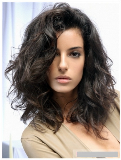 layered-haircuts-for-wavy-hair-12_7 Layered haircuts for wavy hair