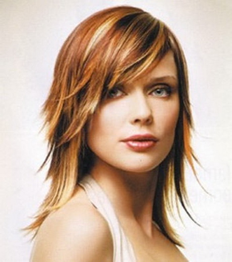 layered-medium-hairstyles-pictures-84_19 Layered medium hairstyles pictures