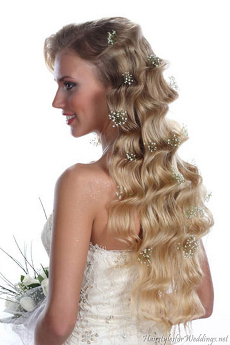 long-curly-wedding-hair-04_16 Long curly wedding hair