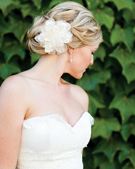 modern-bridal-hairstyles-00_10 Modern bridal hairstyles