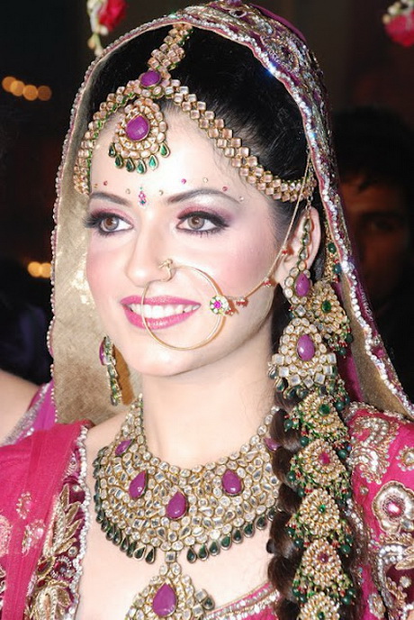pakistani-hairstyles-for-weddings-22_13 Pakistani hairstyles for weddings
