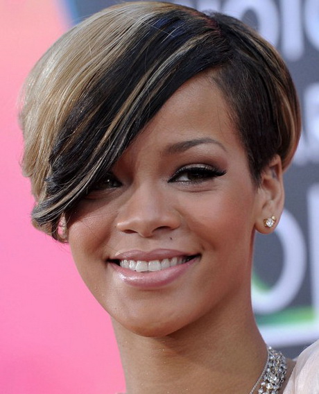 rihanna-short-hair-styles-2015-83-8 Rihanna short hair styles 2015