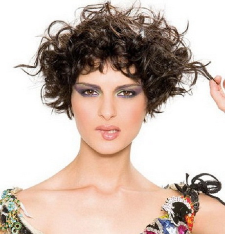 short-curly-hairstyles-girls-55_10 Short curly hairstyles girls