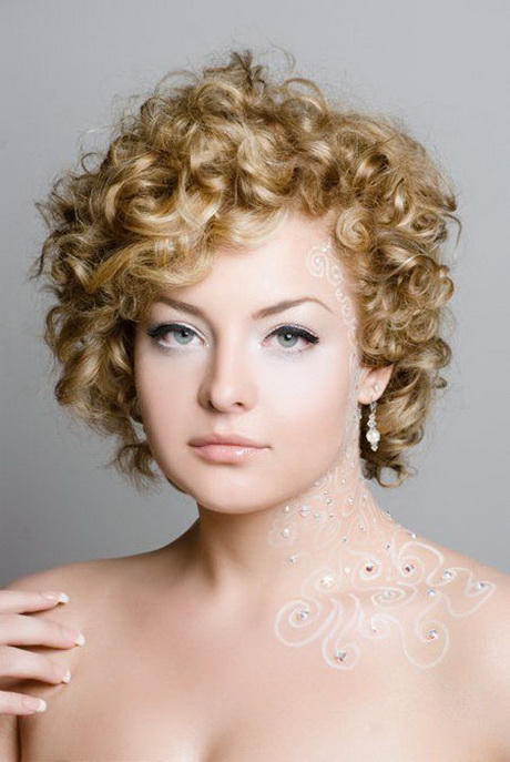 short-curly-hairstyles-pictures-for-naturally-curly-hair-06_9 Short curly hairstyles pictures for naturally curly hair