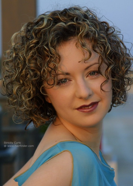 short-curly-permed-hairstyles-14_20 Short curly permed hairstyles