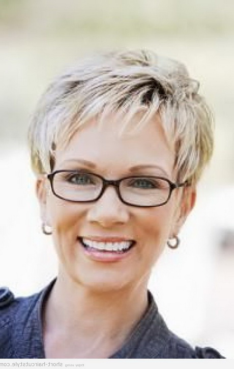 Short Hairstyles With Glasses 2015