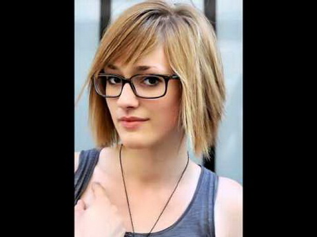 short-hair-styles-for-women-with-glasses-11_8 Short hair styles for women with glasses