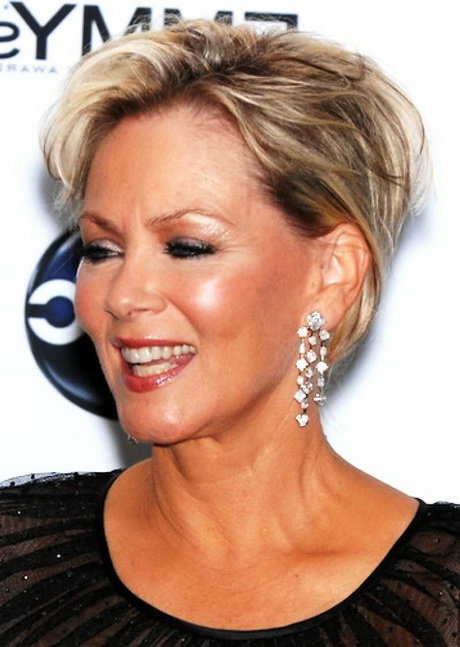 short-haircuts-for-women-over-50-with-fine-hair-45_5 Short haircuts for women over 50 with fine hair