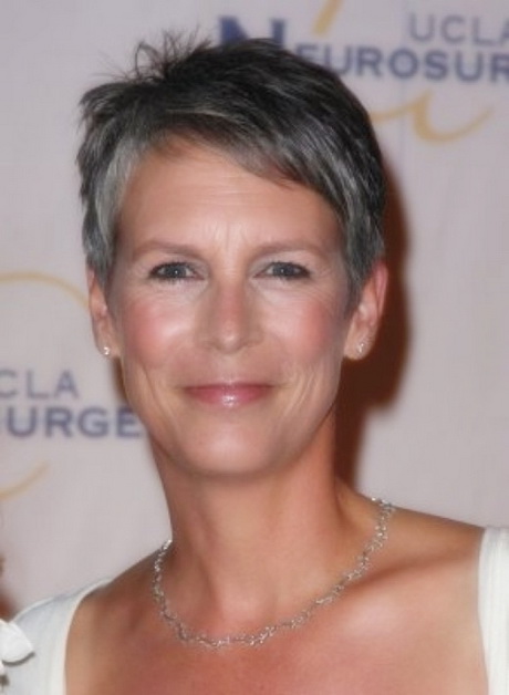 short-haircuts-for-women-over-50-with-straight-hair-75_18 Short haircuts for women over 50 with straight hair