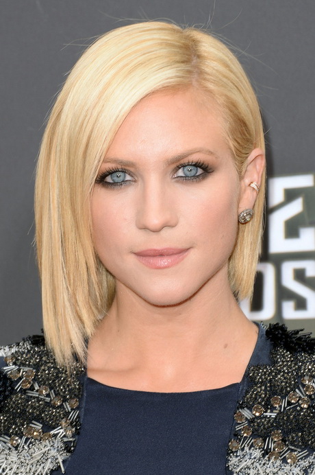 short-haircuts-for-women-with-straight-hair-56 Short haircuts for women with straight hair