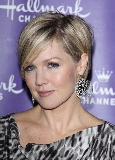 short-hairstyles-for-celebrities-36-10 Short hairstyles for celebrities