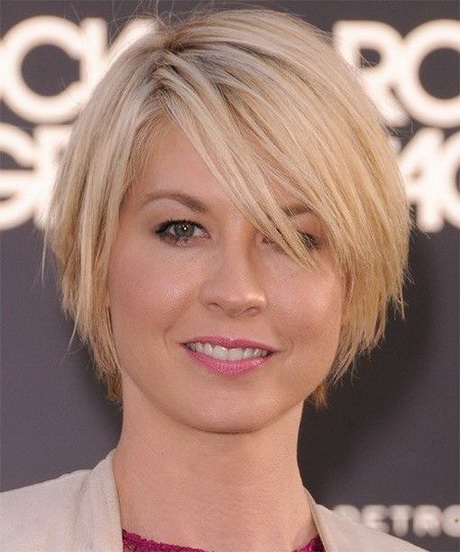 short-hairstyles-for-fine-hair-and-round-faces-17_11 Short hairstyles for fine hair and round faces