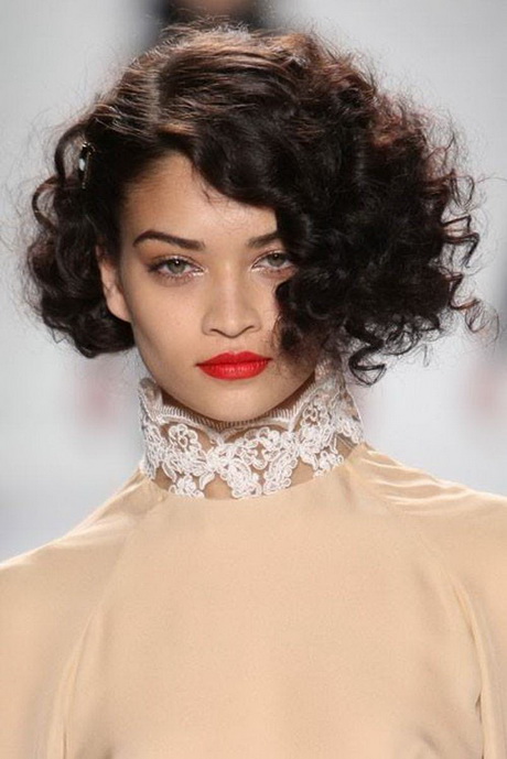 short-hairstyles-for-frizzy-hair-32_20 Short hairstyles for frizzy hair