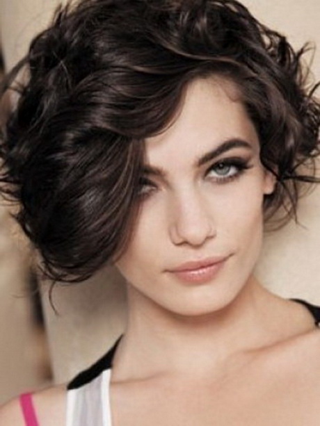 short-hairstyles-with-curly-hair-30_12 Short hairstyles with curly hair