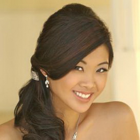 side-bridal-hairstyles-98_6 Side bridal hairstyles