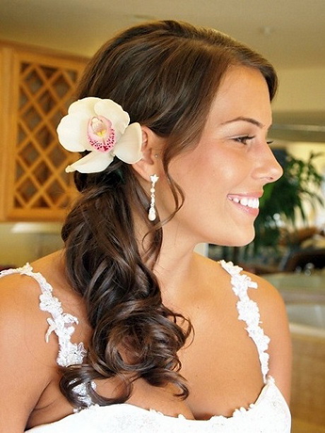 side-ponytail-wedding-hair-72_2 Side ponytail wedding hair