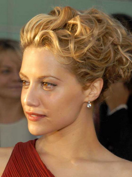 up-hairstyles-for-short-hair-59 Up hairstyles for short hair