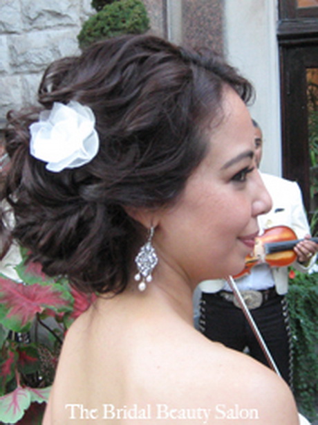 updo-bridal-hairstyles-44_16 Updo bridal hairstyles