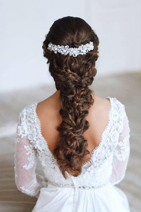 wedding-hair-with-braids-and-curls-05-17 Wedding hair with braids and curls