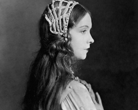 1920-hairstyles-long-hair-40_17 1920 hairstyles long hair