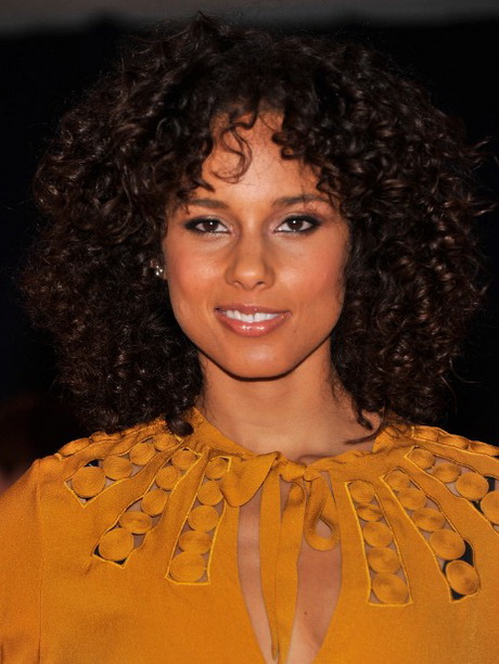 alicia-keys-curly-hairstyles-08_12 Alicia keys curly hairstyles