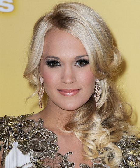 carrie-underwood-curly-hairstyles-82_7 Carrie underwood curly hairstyles