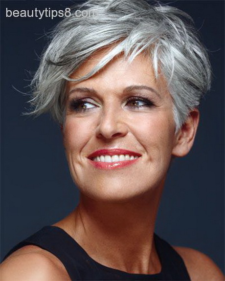 celebrity-short-hairstyles-for-women-over-50-45_18 Celebrity short hairstyles for women over 50