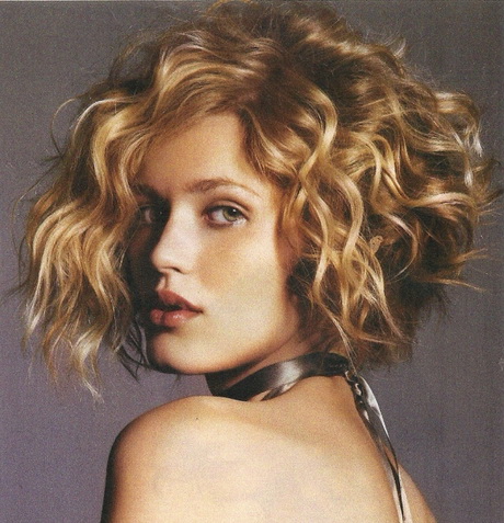 curly-bobs-hairstyles-25 Curly bobs hairstyles