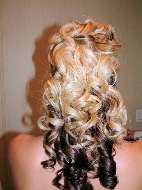 curly-formal-hairstyles-78_11 Curly formal hairstyles