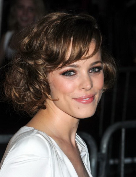 curly-hairstyle-with-bangs-54 Curly hairstyle with bangs