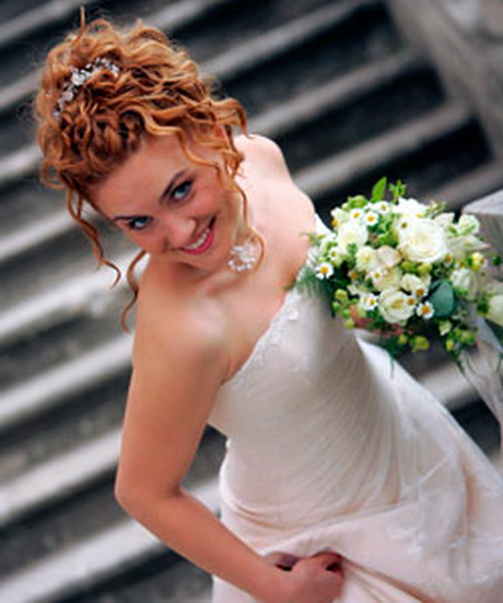 curly-hairstyles-for-wedding-53_15 Curly hairstyles for wedding