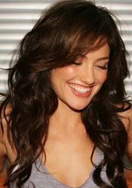 curly-hairstyles-with-side-bangs-72_16 Curly hairstyles with side bangs