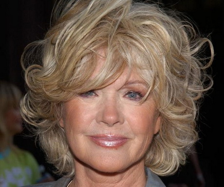 cute-short-hairstyles-for-women-over-50-00_13 Cute short hairstyles for women over 50