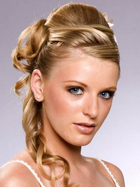 easy-up-do-hairstyles-for-long-hair-25_7 Easy up do hairstyles for long hair