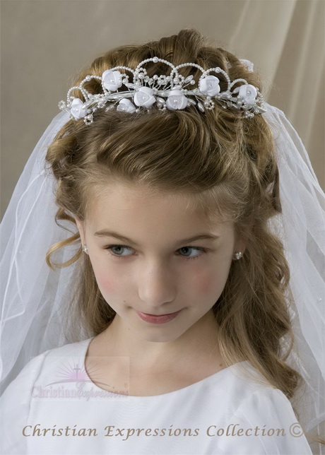 first-communion-hairstyles-long-hair-93_19 First communion hairstyles long hair