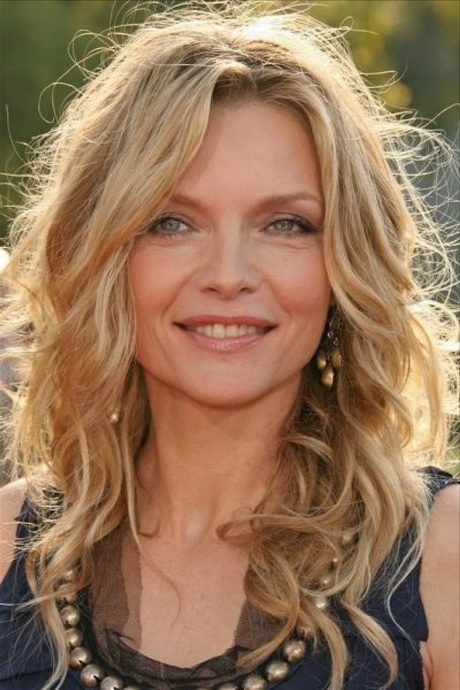 hairstyles-for-older-women-with-long-hair-72_11 Hairstyles for older women with long hair