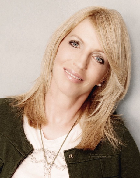 hairstyles-for-older-women-with-long-hair-72_13 Hairstyles for older women with long hair
