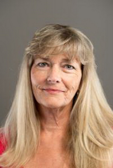hairstyles-for-older-women-with-long-hair-72_17 Hairstyles for older women with long hair
