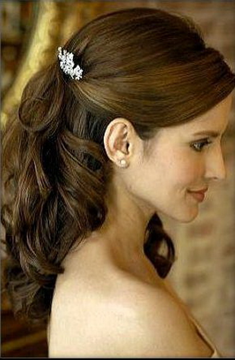 half-up-wedding-hairstyles-for-long-hair-85_10 Half up wedding hairstyles for long hair