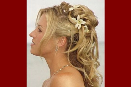 half-up-wedding-hairstyles-for-long-hair-85_15 Half up wedding hairstyles for long hair