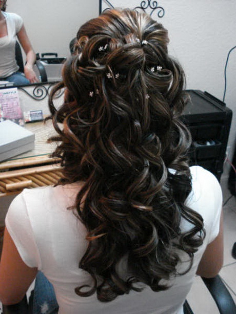 half-up-wedding-hairstyles-for-long-hair-85_17 Half up wedding hairstyles for long hair