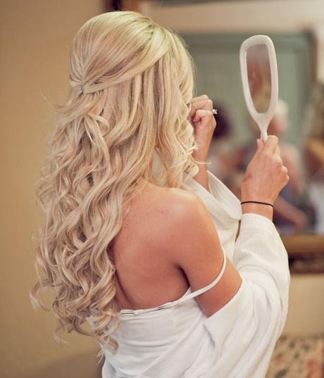 half-up-wedding-hairstyles-for-long-hair-85_6 Half up wedding hairstyles for long hair
